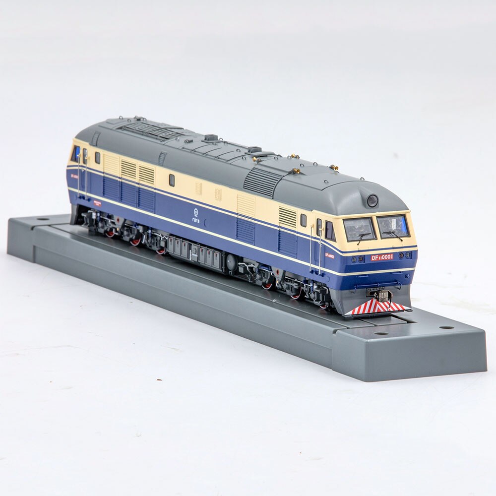 Train Model HO Scale 1:87 Dongfeng 11 Diesel Locomotive DF11 Train Model Rail Car Toy