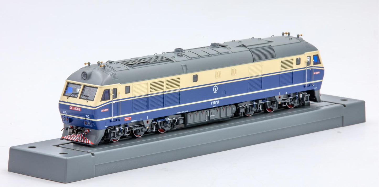 Train Model HO Scale 1:87 Dongfeng 11 Diesel Locomotive DF11 Train Model Rail Car Toy