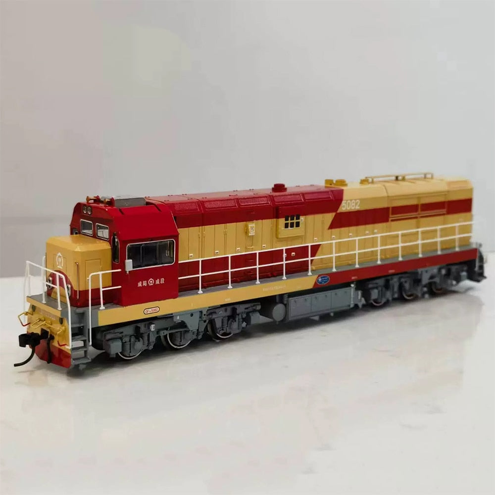 BACHMANN Train Model 1/87 HO Dongfeng DF7G Shunting Diesel Locomotive 5082 Rail Car Toy